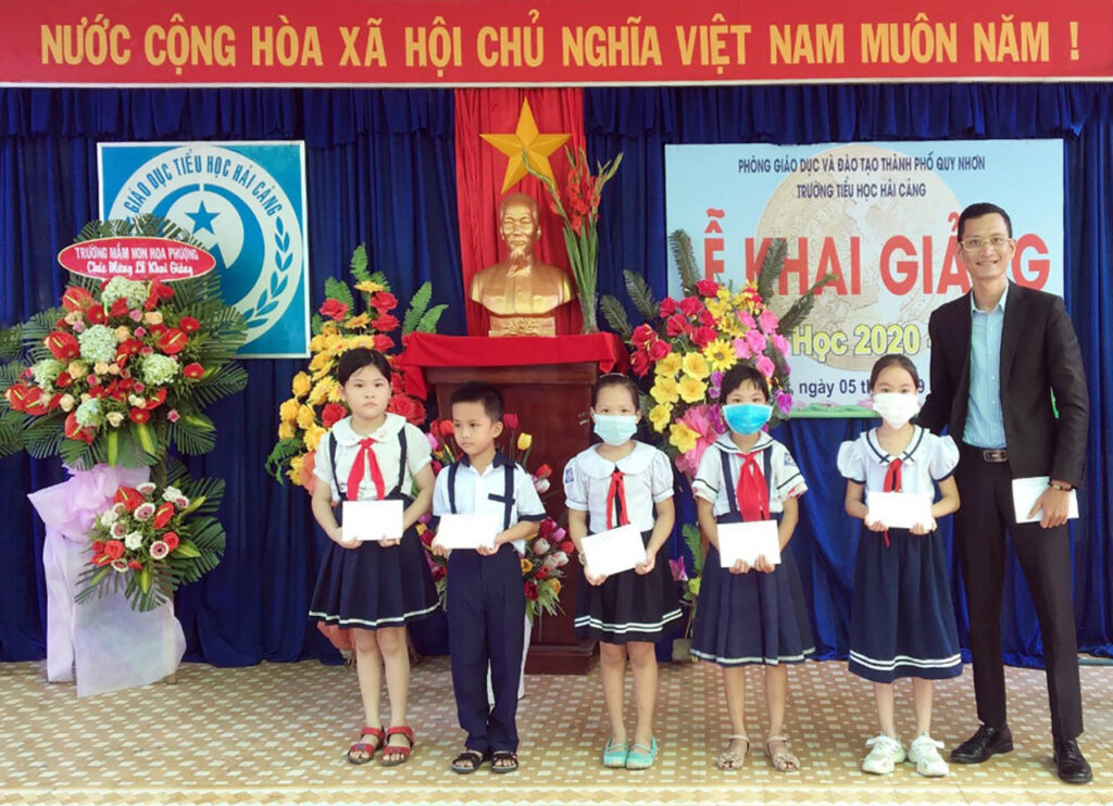 DỰ ÁN ALTARA RESIDENCES QUY NHƠN ĐỒNG HÀNH CÙNG CHƯƠNG TRÌNH “TIẾP SỨC ĐẾN TRƯỜNG”